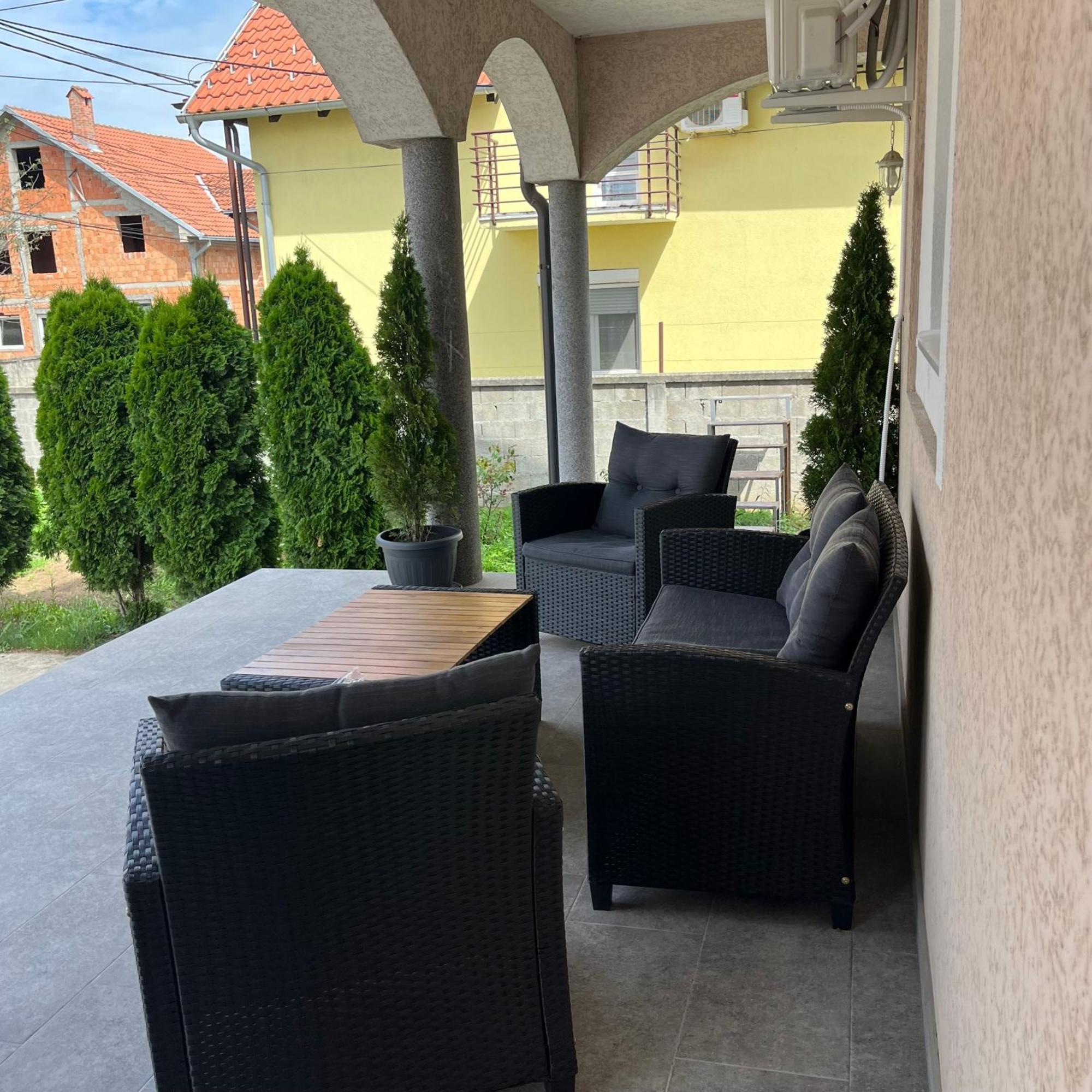 Beoair Apartments Surcin Bagian luar foto