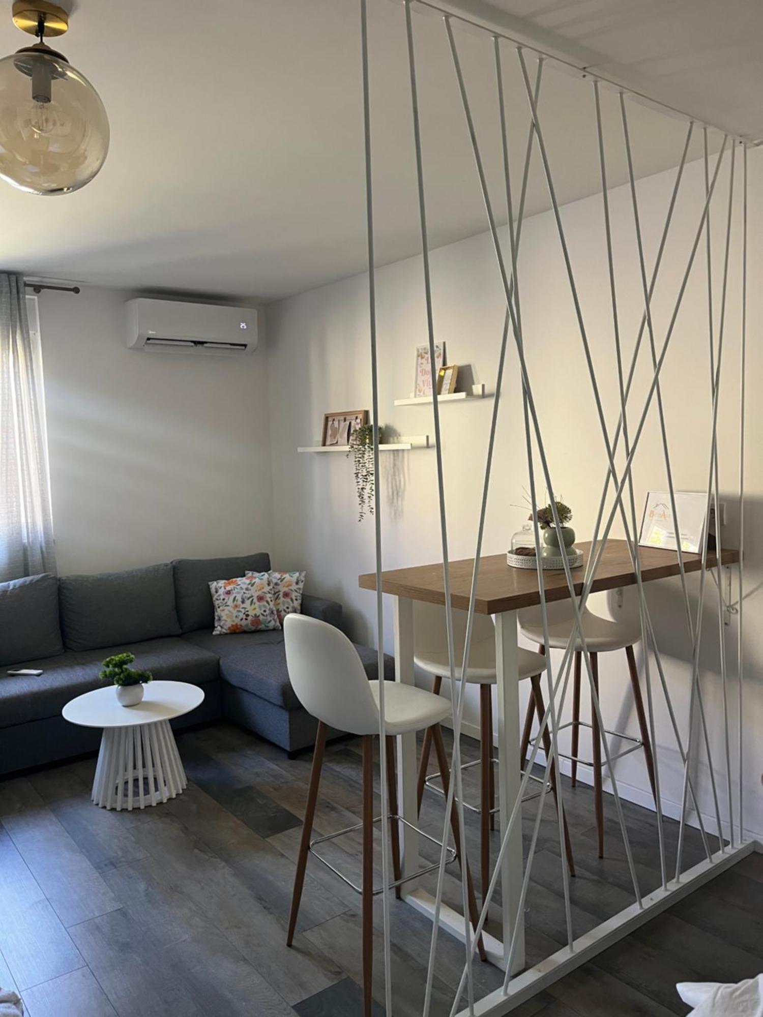 Beoair Apartments Surcin Bagian luar foto