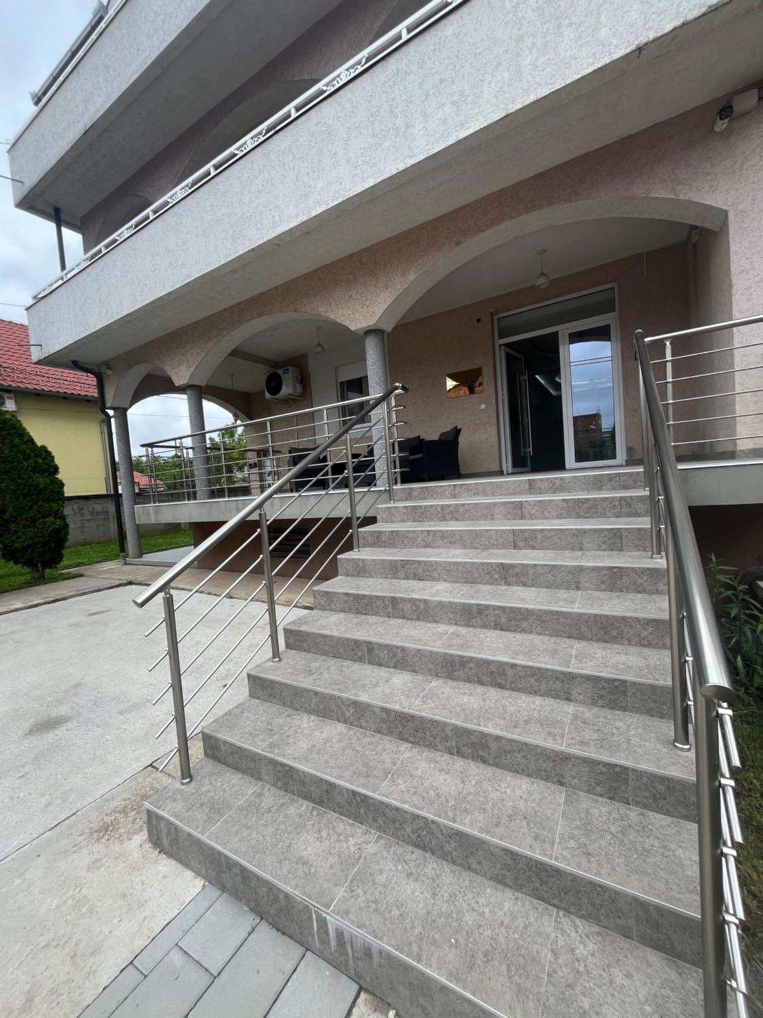 Beoair Apartments Surcin Bagian luar foto